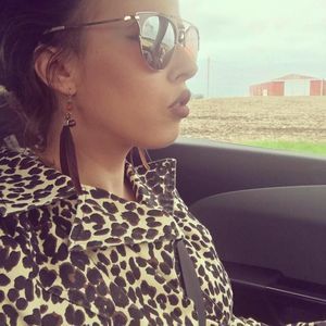 Meet your Posher, Jillian